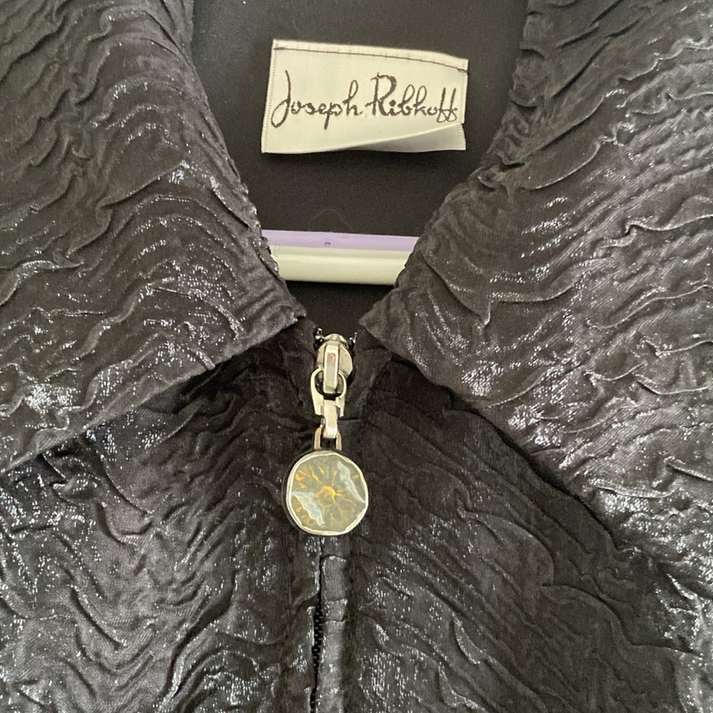 Joseph Ribkoff, elegant front zip jacket